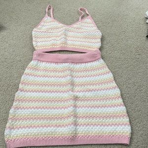 Pastel knit set